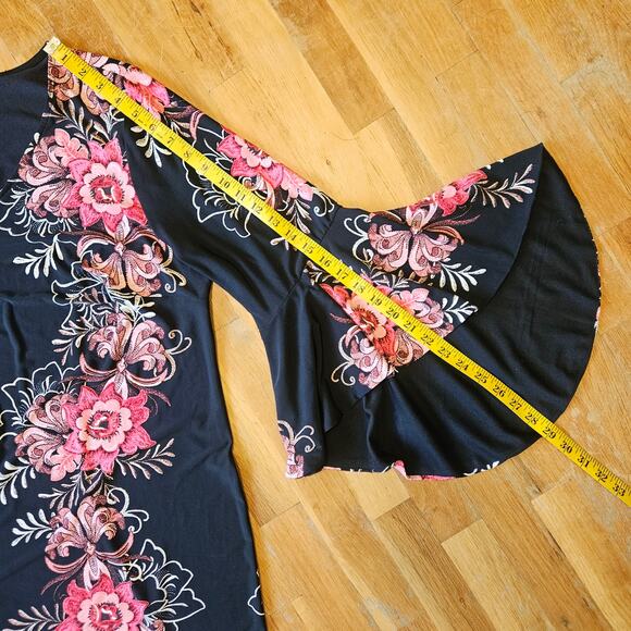 Roz & Ali Black Pink Floral Bell Sleeve Dress Women’s 18 Sheath Fit - Picture 10 of 13